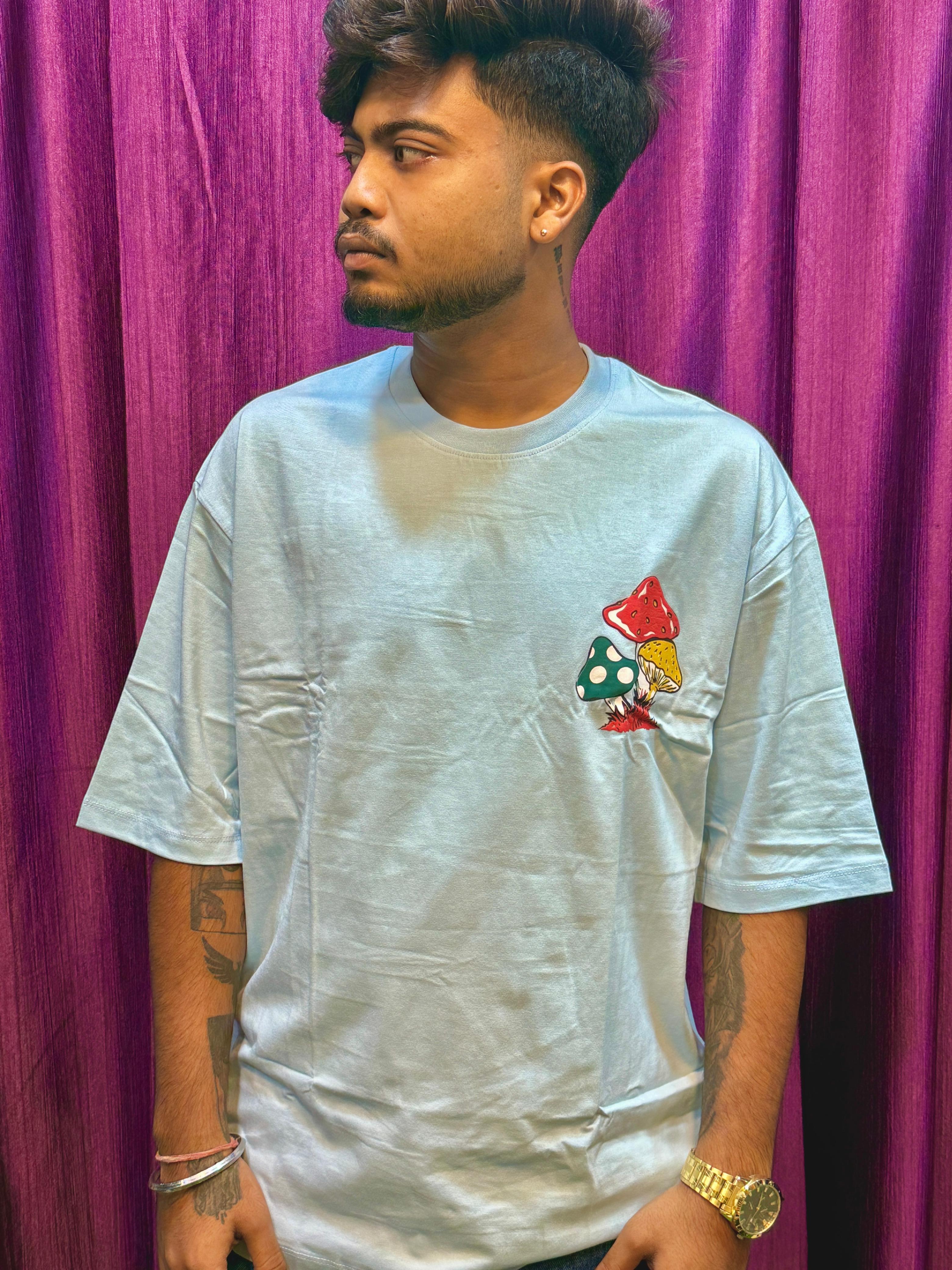 Men's Oversized Graphic T-Shirt – (Sky Blue)