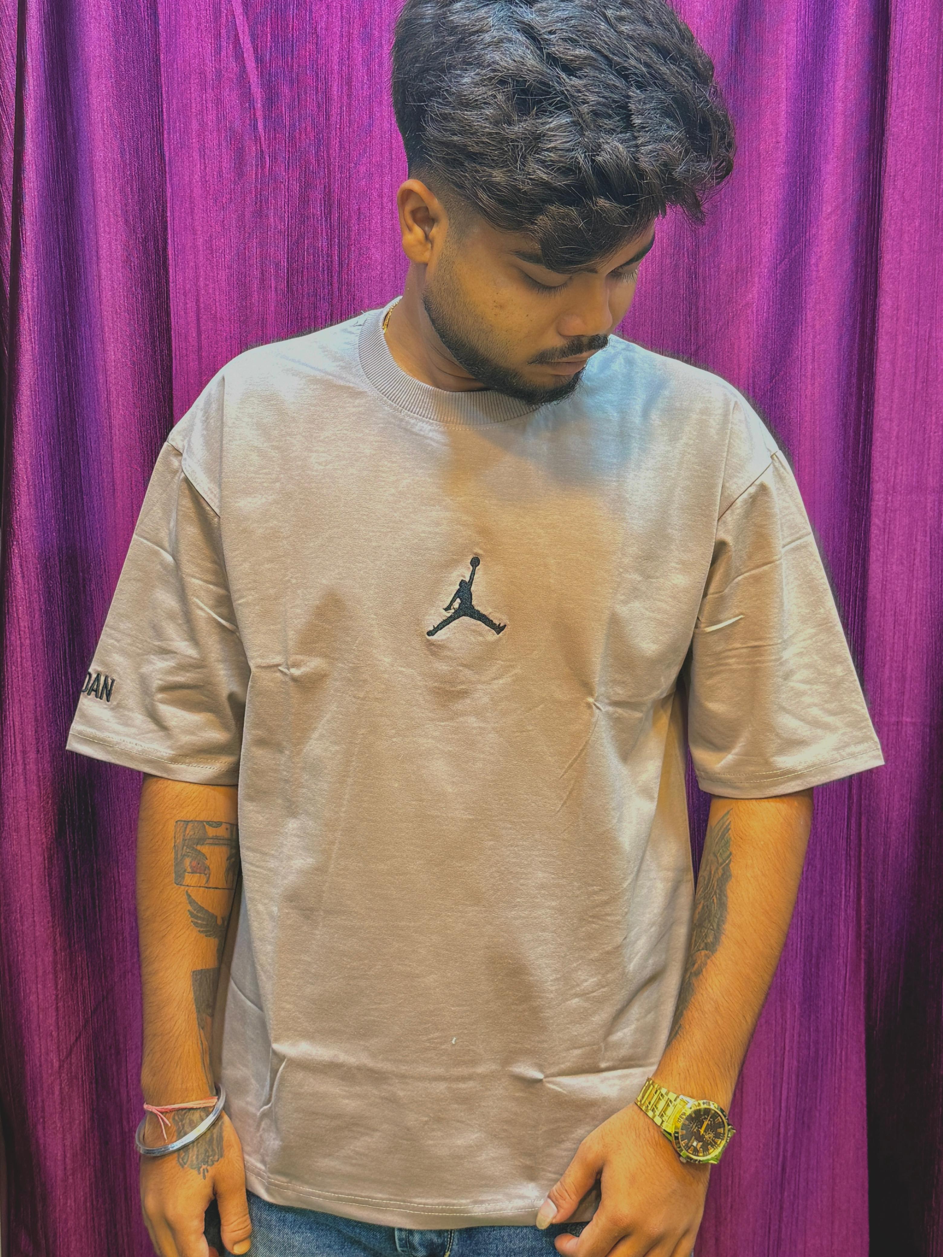Men's Oversized Jordan Logo T-Shirt