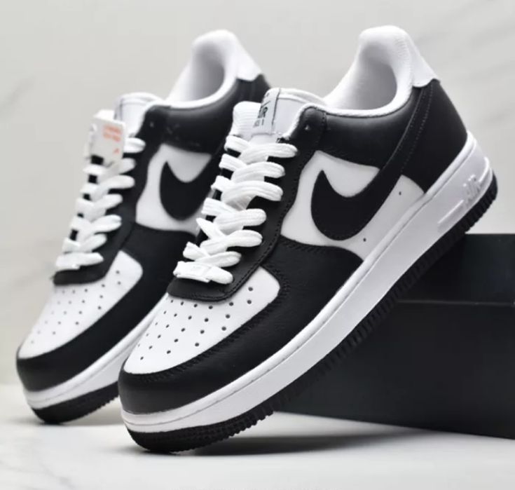 Nike Air Sneakers